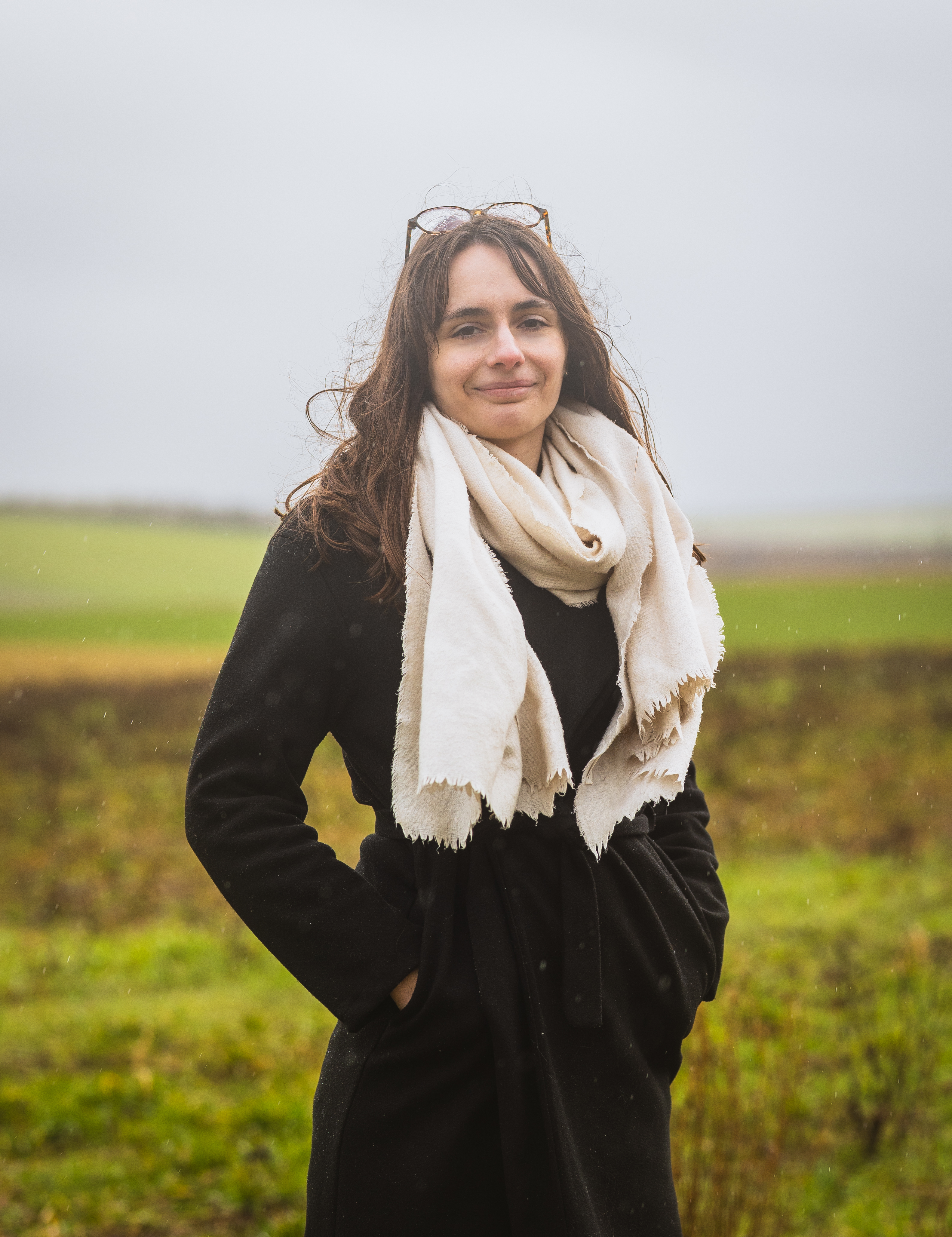 Portrait of Clara, in charge of customer reception, export order management and marketing for the company Pierre trichet